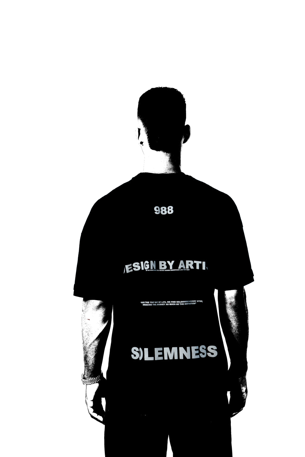 SOLEMNESS T-SHIRT OVERZISE